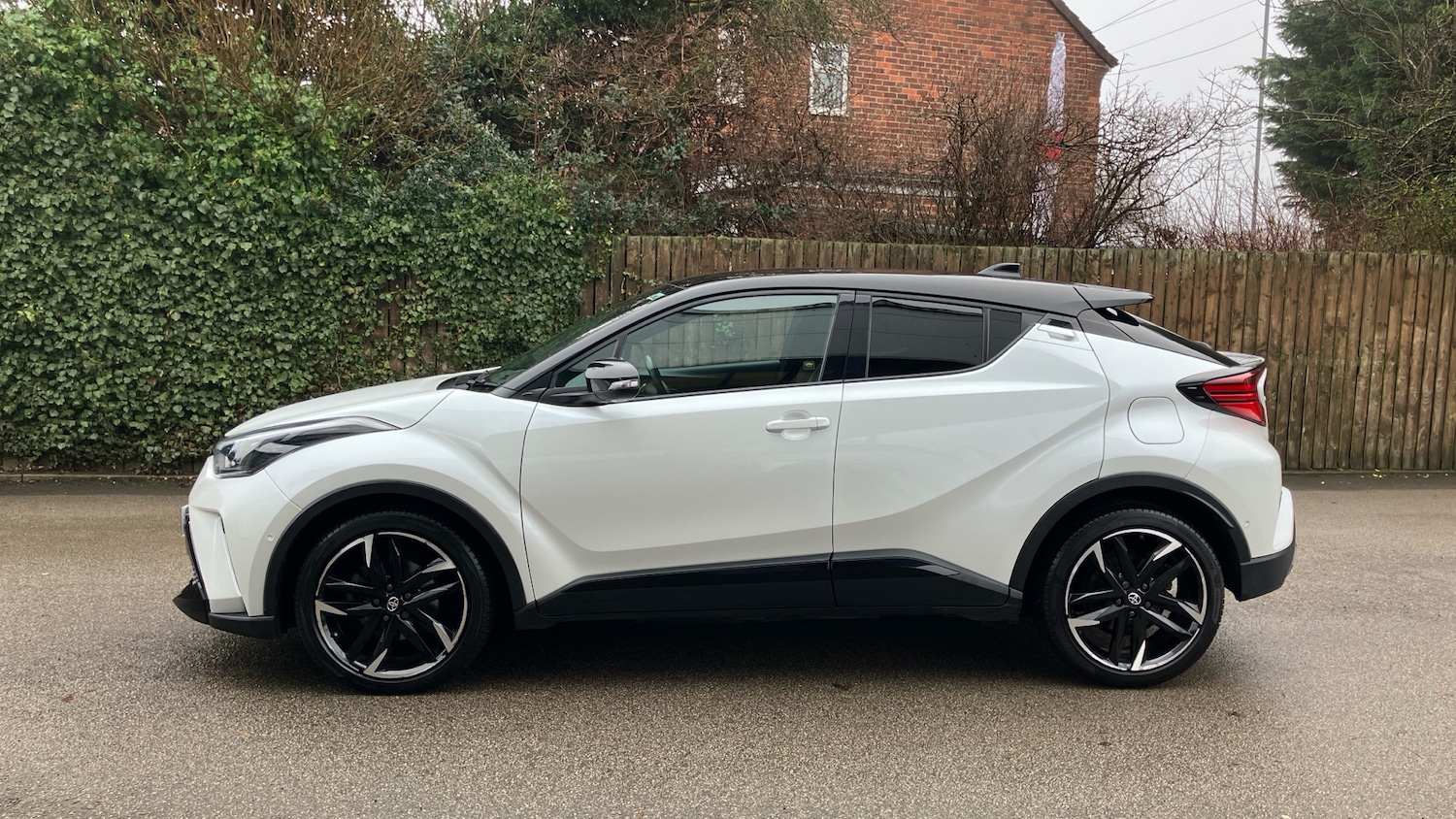 Used Toyota C-HR 2022 for sale - 77286122: Photo 17