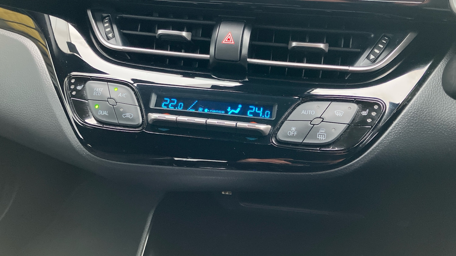 Used Toyota C-HR 2022 for sale - 77286122: Photo 35