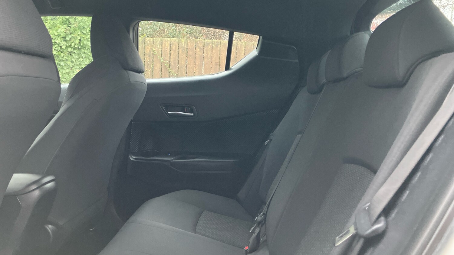 Used Toyota C-HR 2019 for sale - 77915865: Photo 13