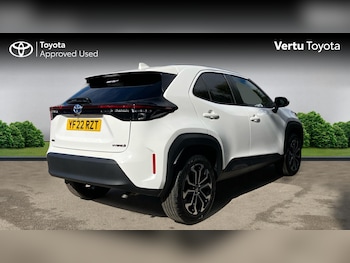 Used Toyota Yaris Cross 2022 for sale - 75955925: Photo