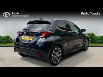 Used Toyota Yaris 2022 for sale - 74732637: Photo