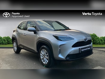 Used Toyota Yaris Cross 2022 for sale - 76957353: Photo