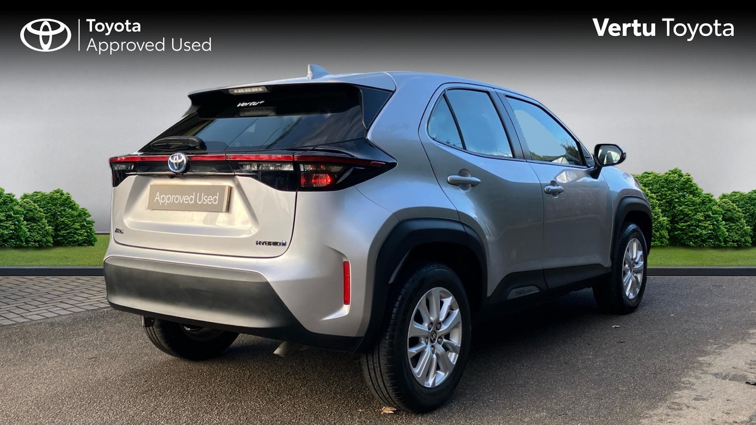 Used Toyota Yaris Cross 2022 for sale - 76957353: Photo 2