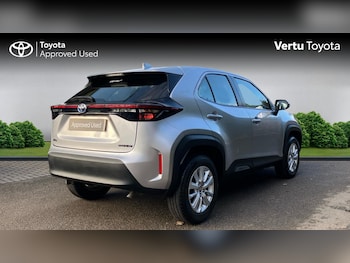 Used Toyota Yaris Cross 2022 for sale - 76957353: Photo