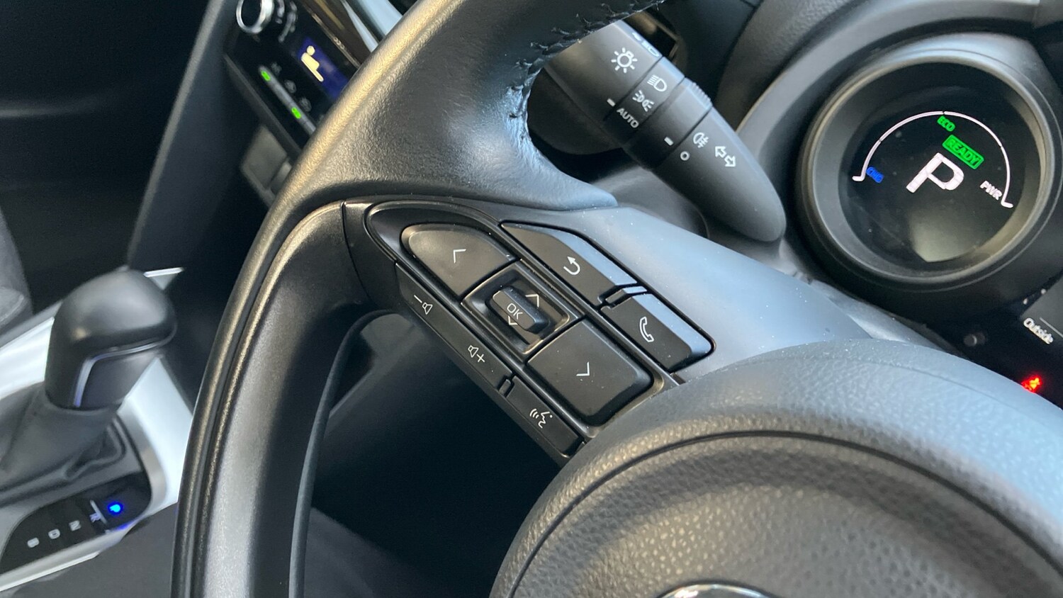 Used Toyota Yaris Cross 2022 for sale - 76957353: Photo 32