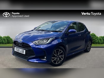 Used Toyota Yaris 2021 for sale - 79352863: Photo