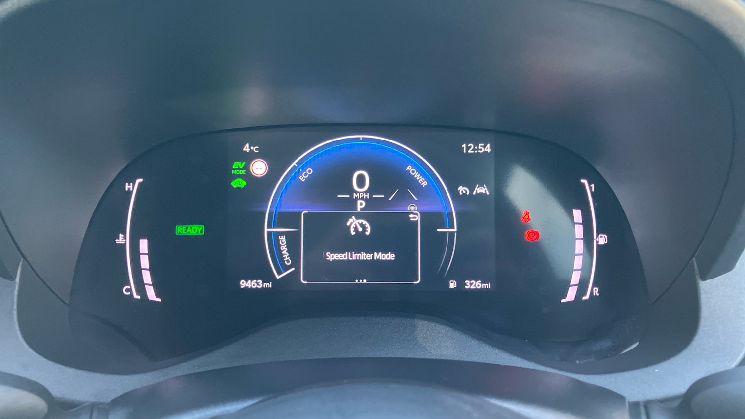 Used Toyota Yaris Cross 2025 for sale - 76681615: Photo 37