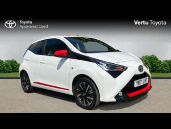 2021 (71) - 1.0 VVT-i X-Trend TSS 5dr x-shift Petrol Hatchback