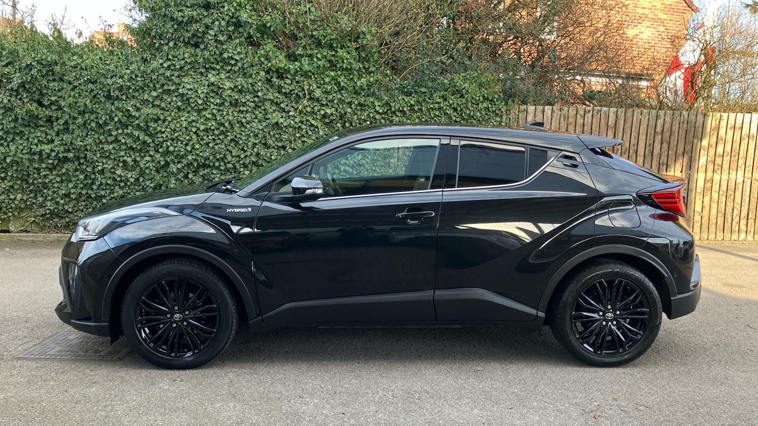 Used Toyota C-HR 2021 for sale - 77950311: Photo 17