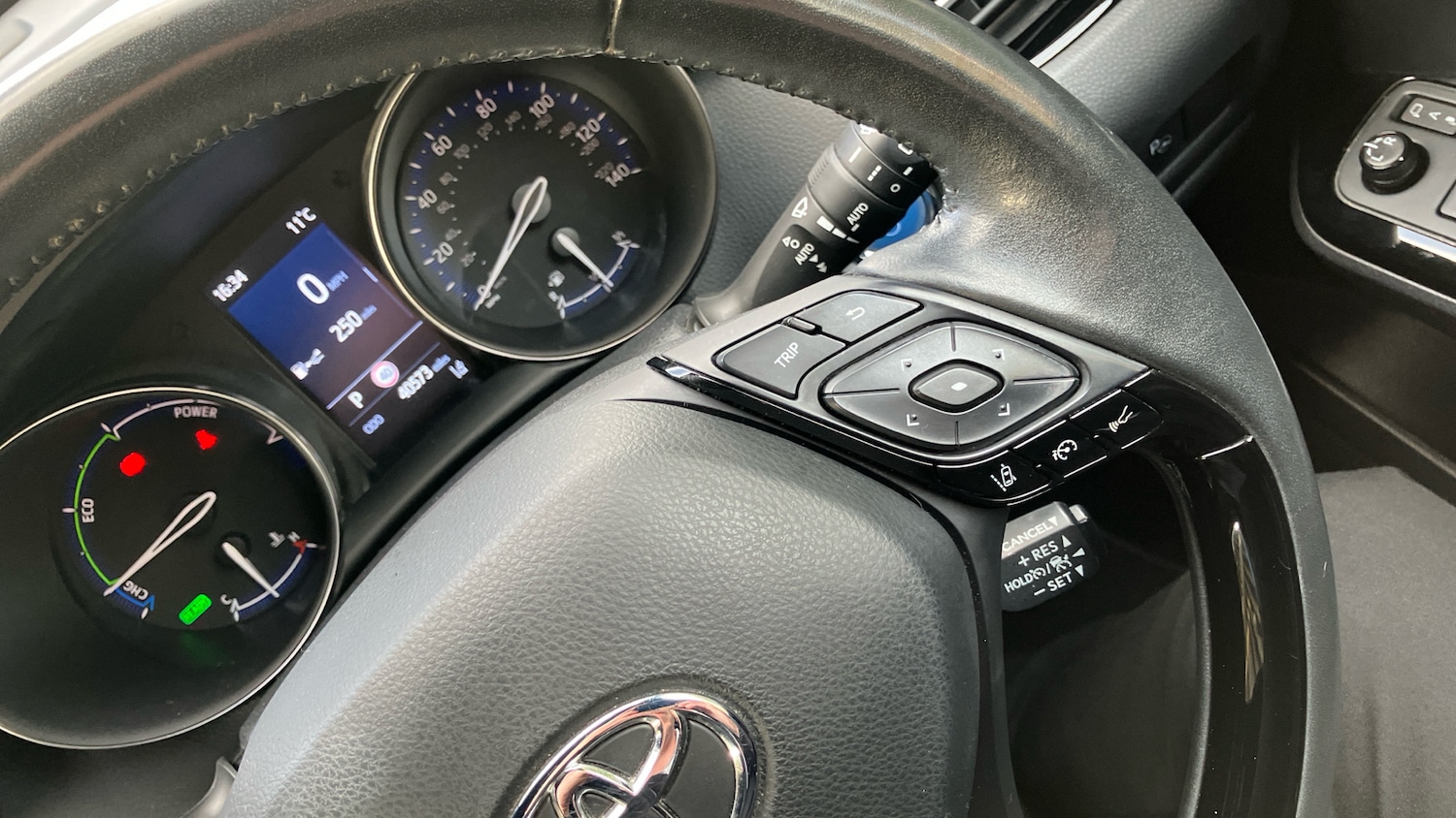 Used Toyota C-HR 2021 for sale - 77950311: Photo 35