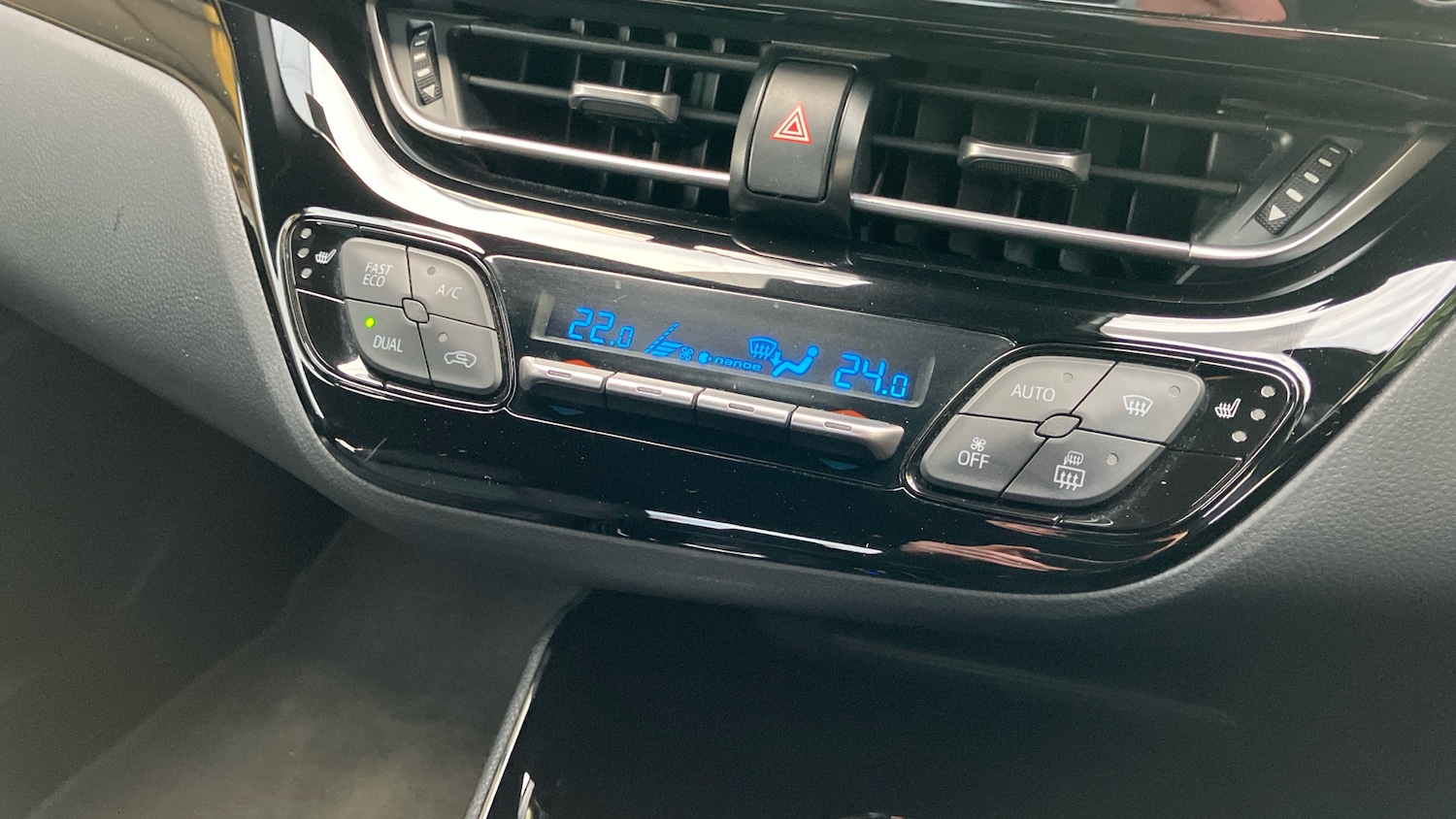 Used Toyota C-HR 2021 for sale - 77950311: Photo 36