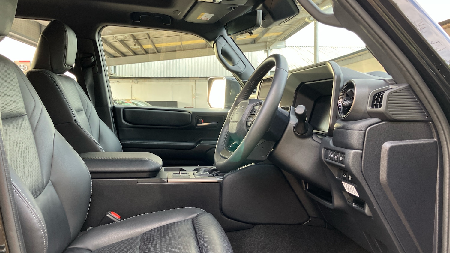 Used Toyota Land Cruiser 2025 for sale - 76932102: Photo 11