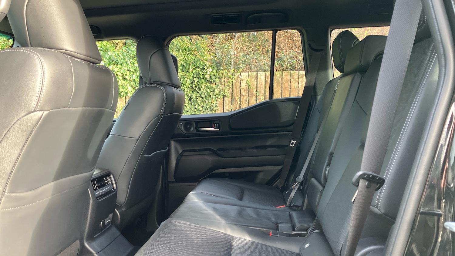 Used Toyota Land Cruiser 2025 for sale - 76932102: Photo 13