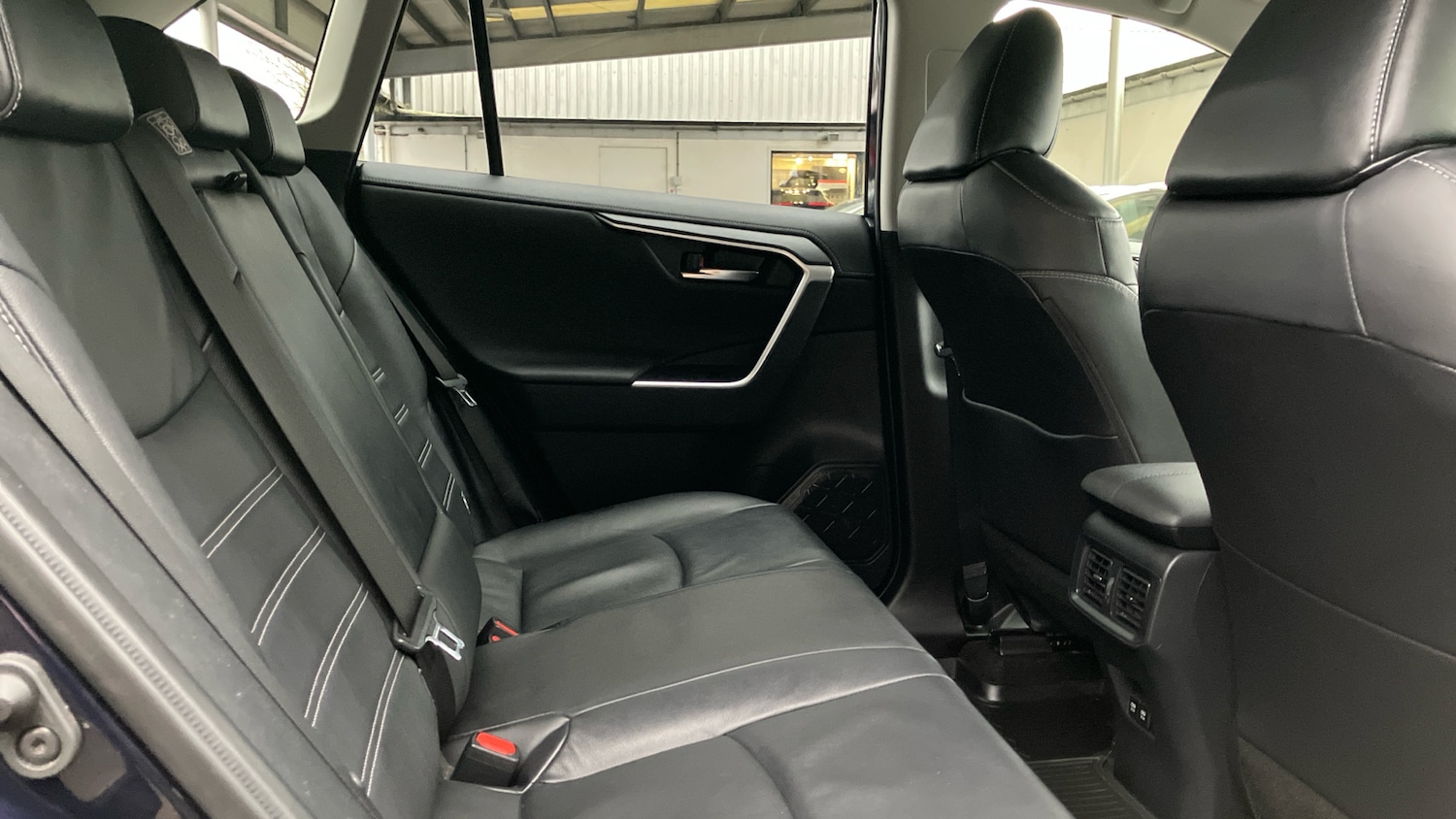 Used Toyota RAV4 2022 for sale - 77137458: Photo 12