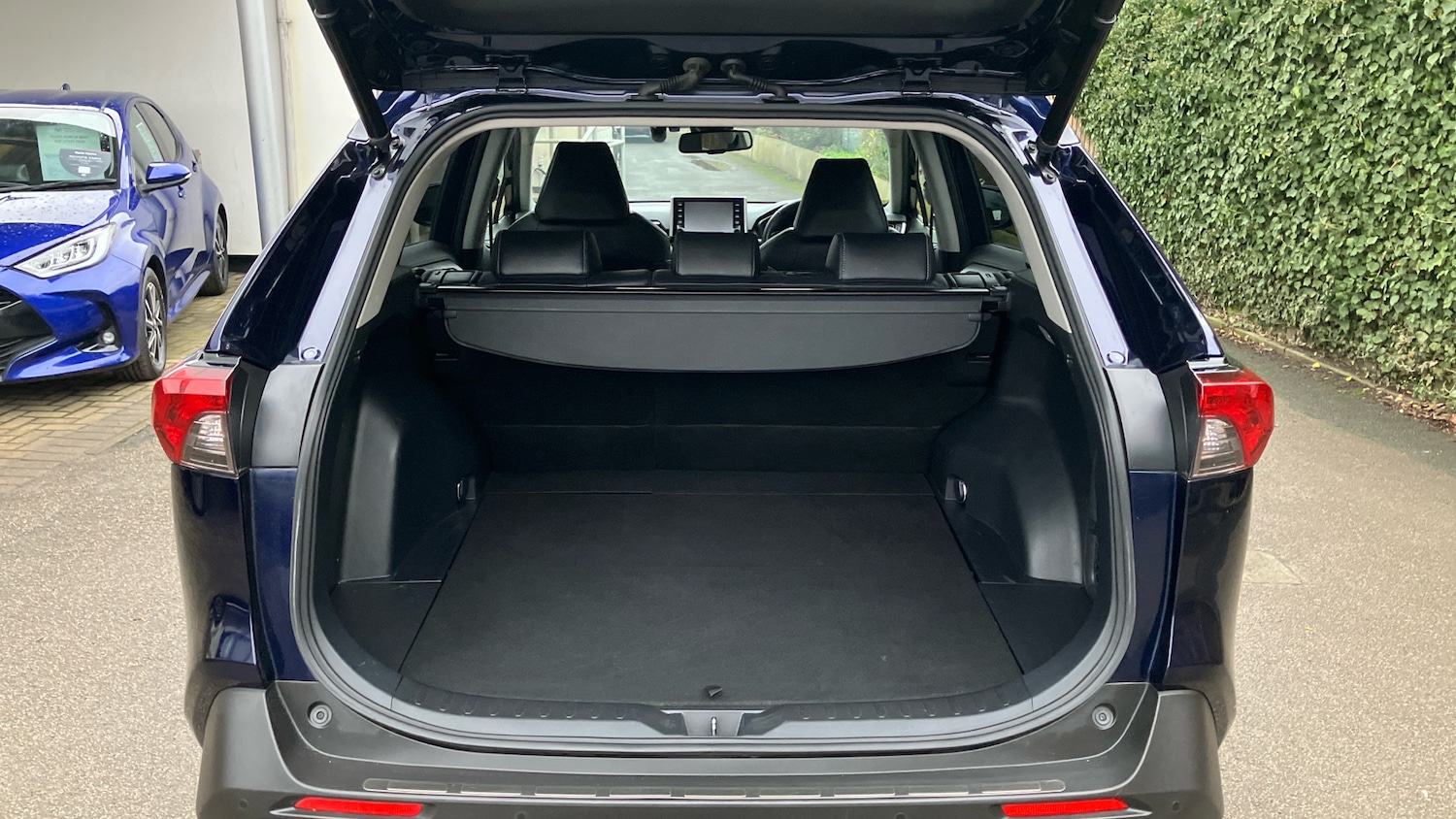 Used Toyota RAV4 2022 for sale - 77137458: Photo 14