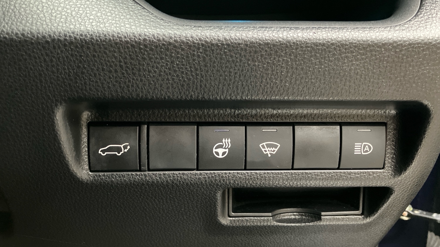 Used Toyota RAV4 2022 for sale - 77137458: Photo 33