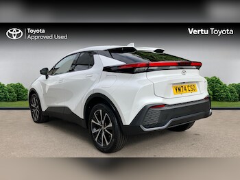 Used Toyota C-HR 2024 for sale - 75906596: Photo