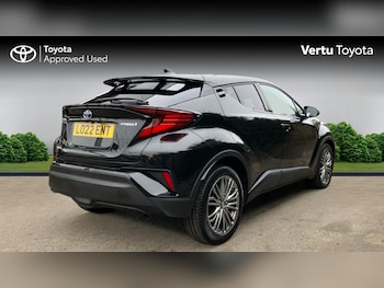 Used Toyota C-HR 2022 for sale - 76422247: Photo