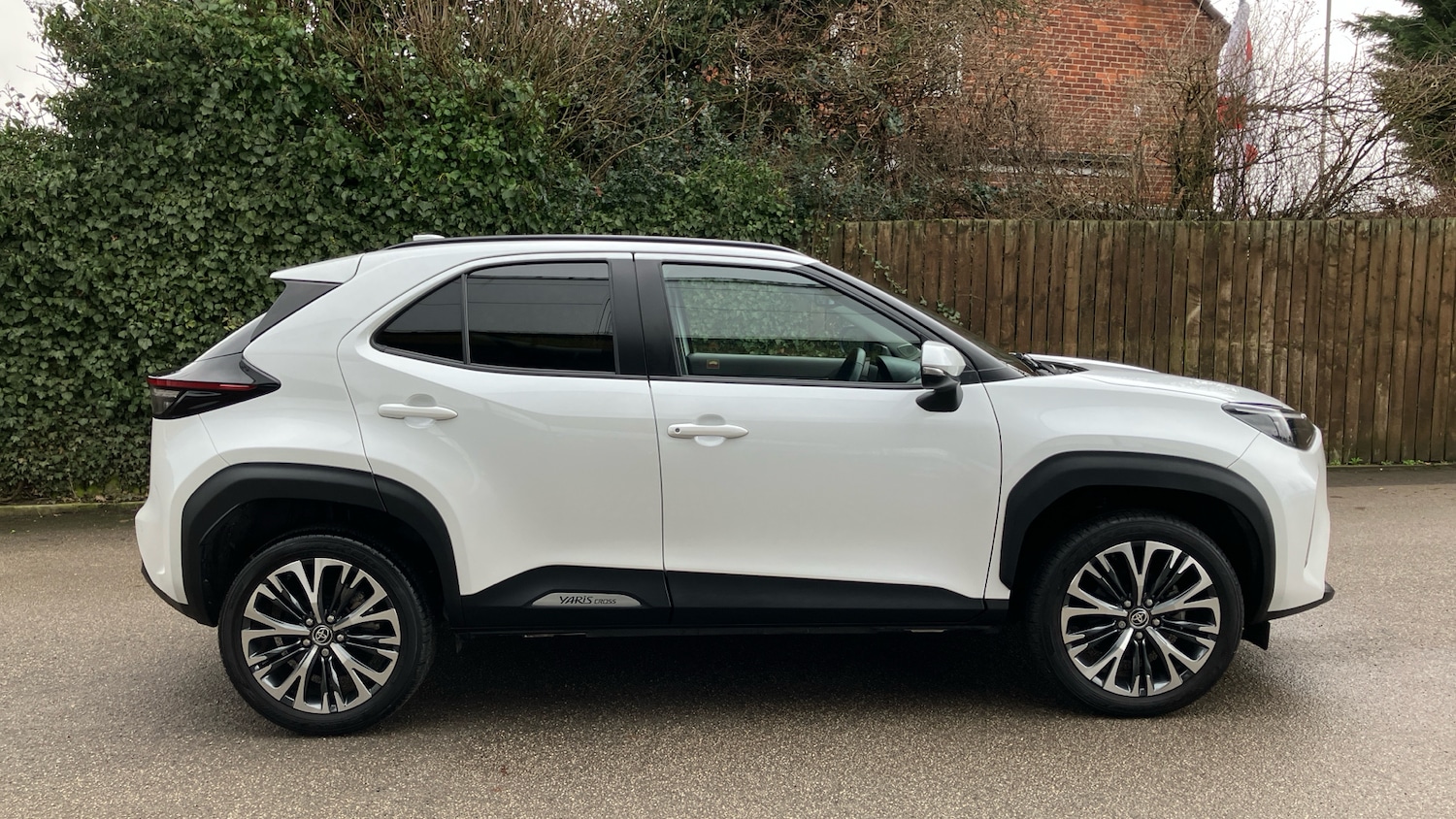 Used Toyota Yaris Cross 2024 for sale - 77544593: Photo 16