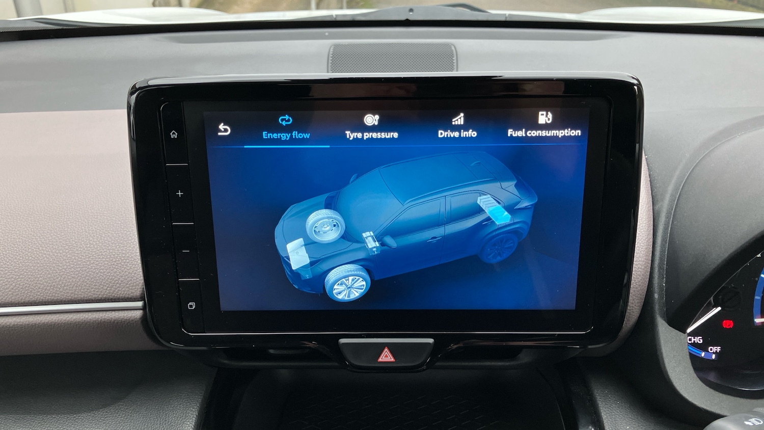 Used Toyota Yaris Cross 2024 for sale - 77544593: Photo 24