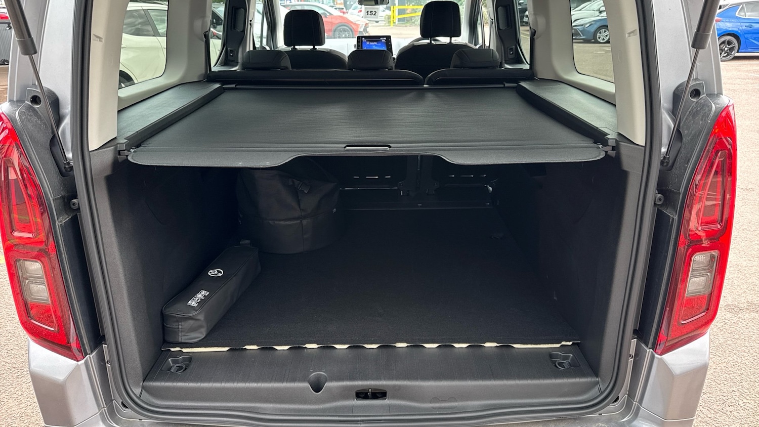 Vehicle 27