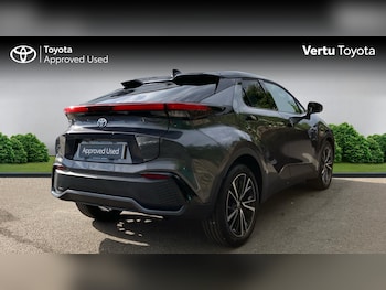 Used Toyota C-HR 2025 for sale - 78668329: Photo