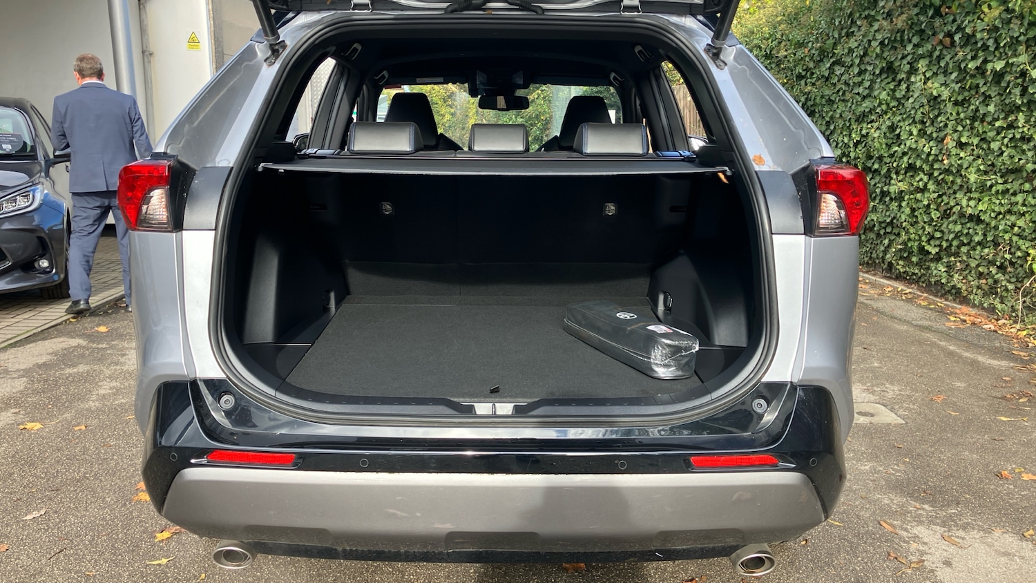 Used Toyota RAV4 2021 for sale - 76422246: Photo 14