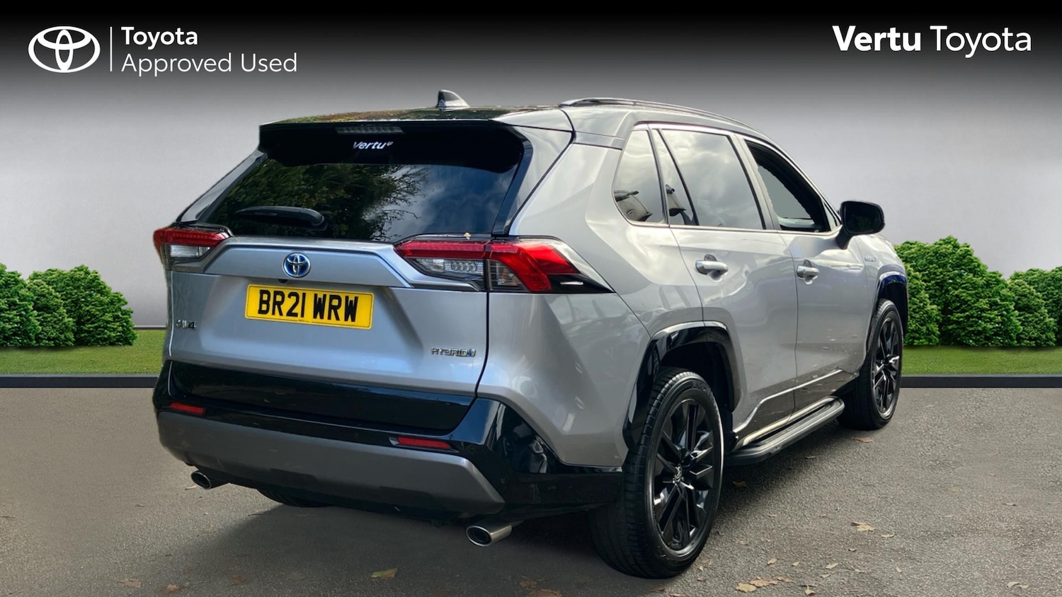 Used Toyota RAV4 2021 for sale - 76422246: Photo 2