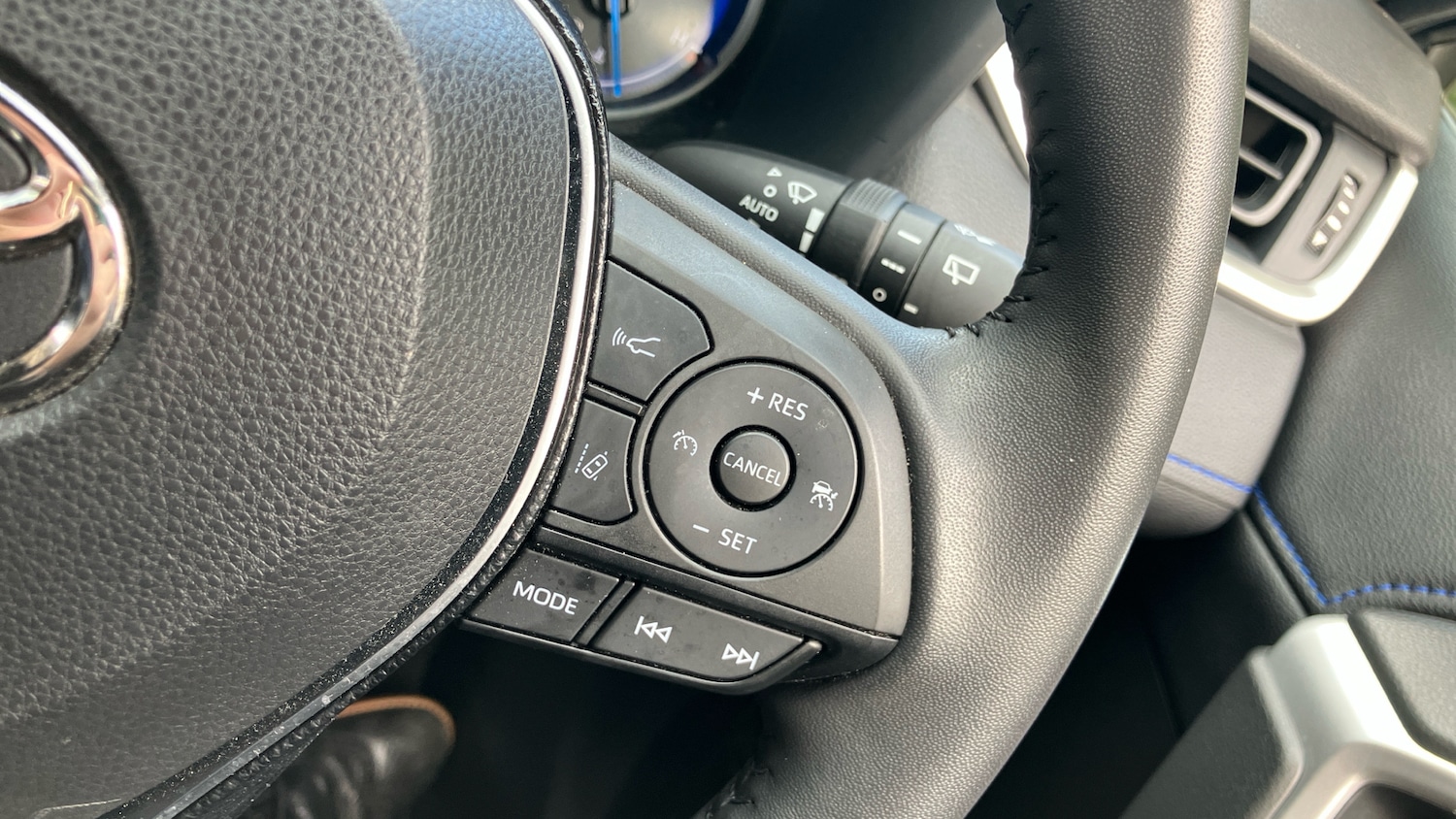 Used Toyota RAV4 2021 for sale - 76422246: Photo 48