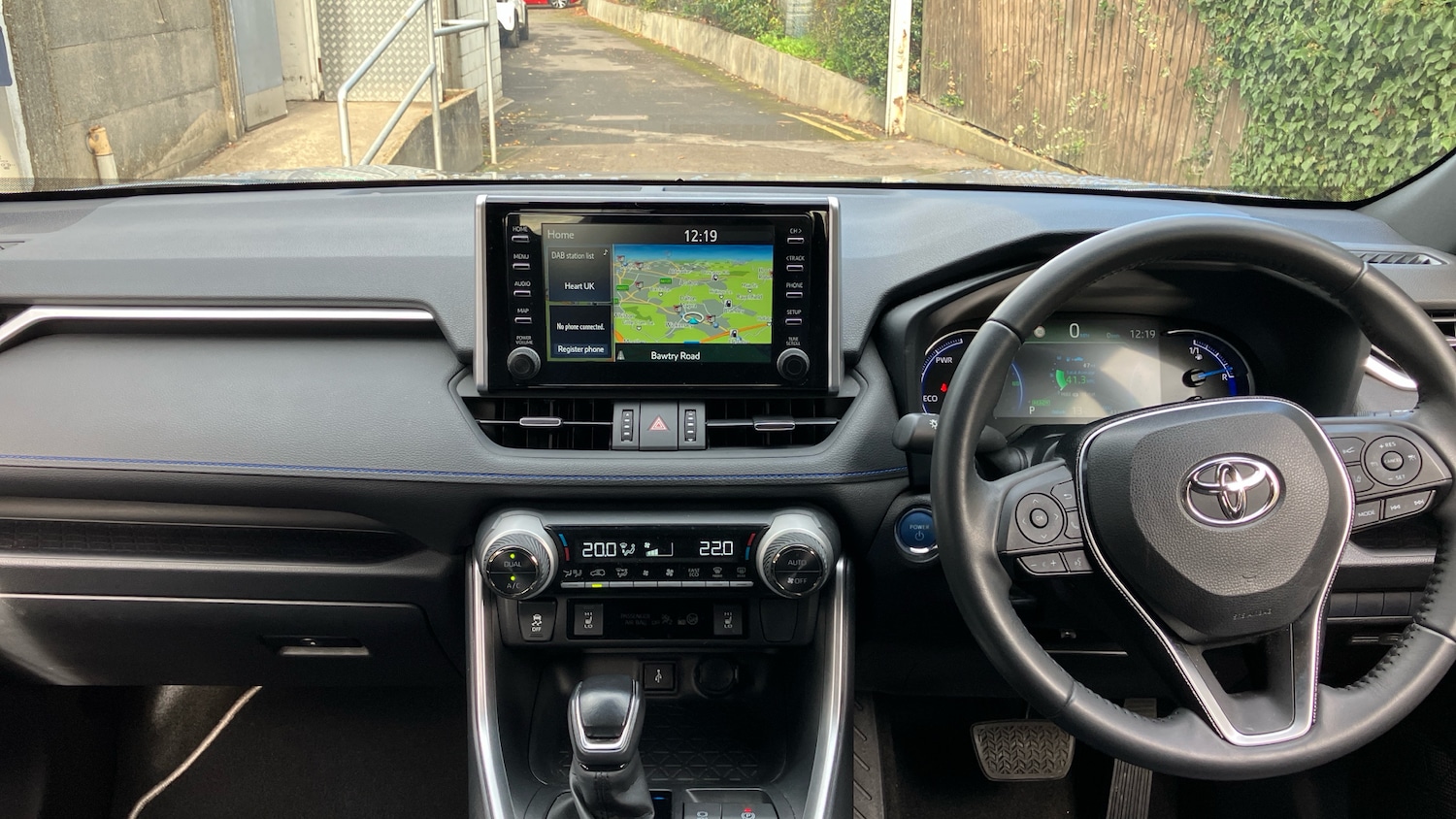 Used Toyota RAV4 2021 for sale - 76422246: Photo 5