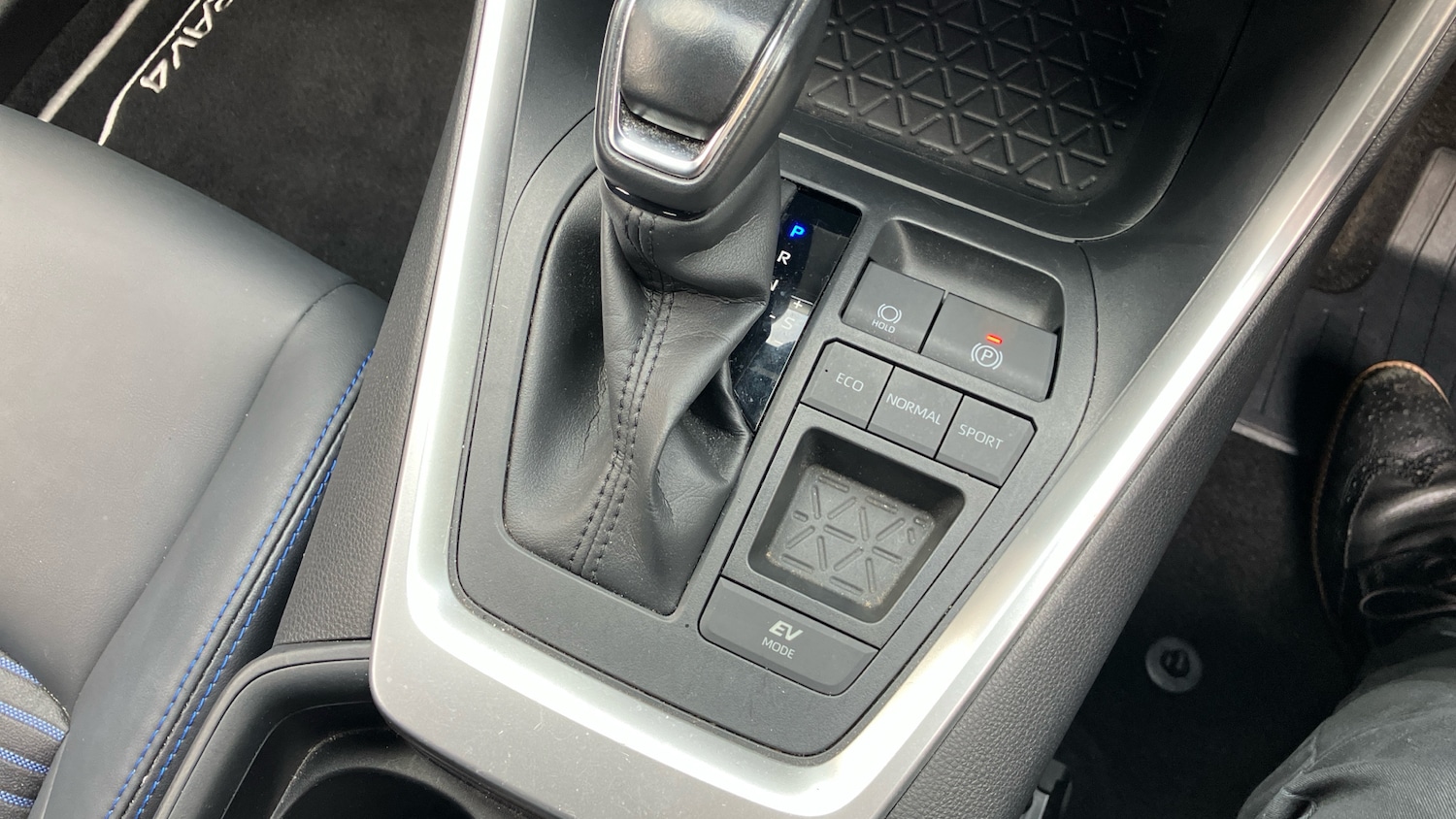 Used Toyota RAV4 2021 for sale - 76422246: Photo 51