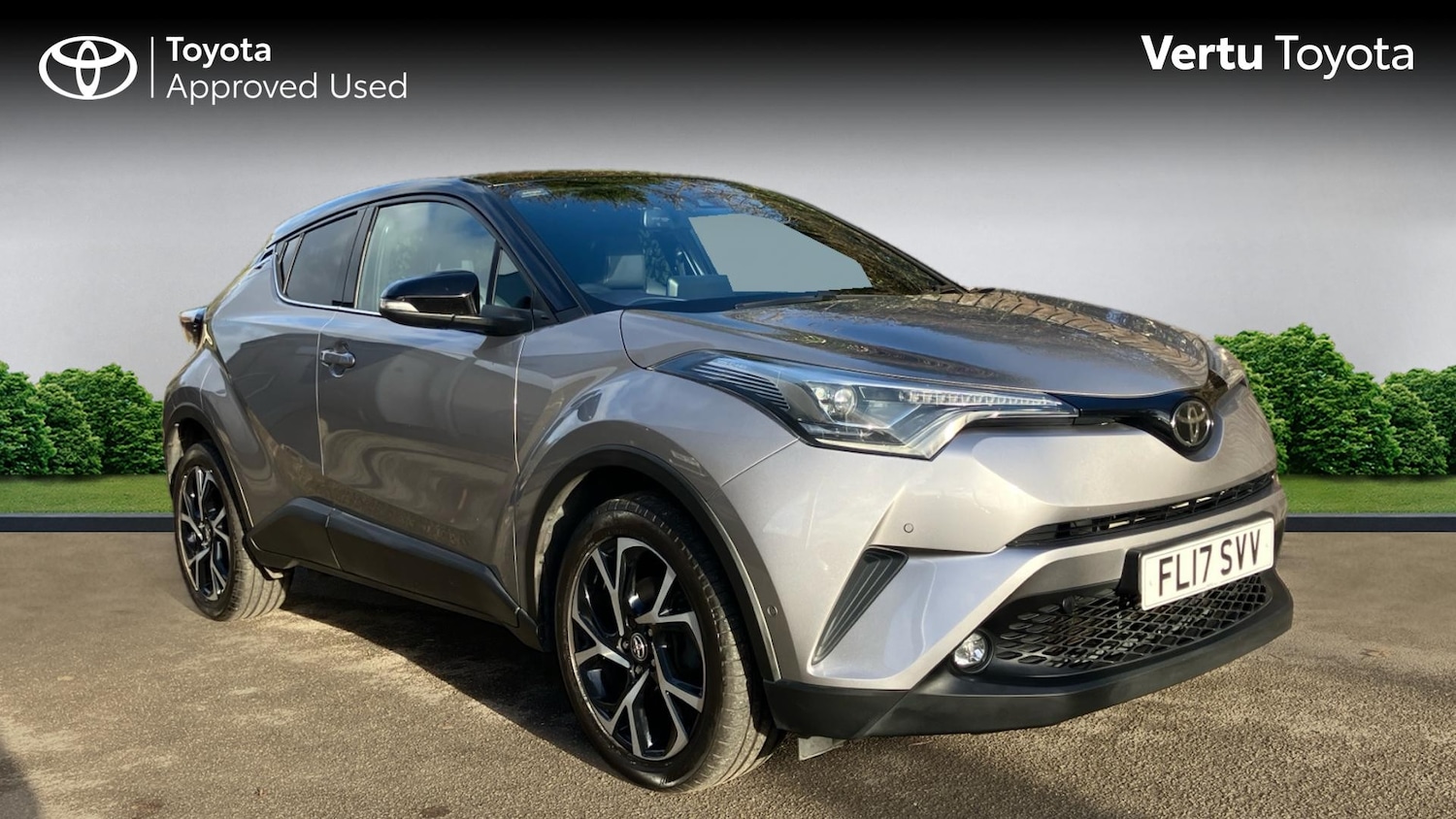 Used Toyota C-HR 2017 for sale - 76734947: Photo 1