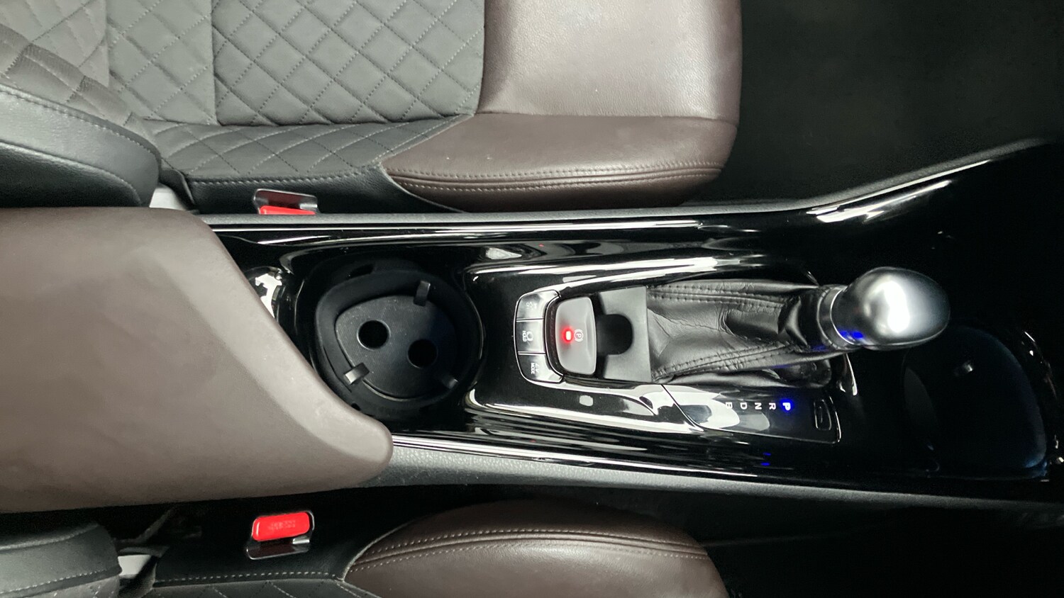 Used Toyota C-HR 2018 for sale - 77336497: Photo 36