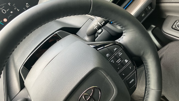 Used Toyota Prius 2025 for sale - 76045901: Photo 33
