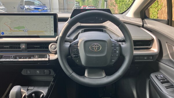 Used Toyota Prius 2025 for sale - 76045901: Photo 8
