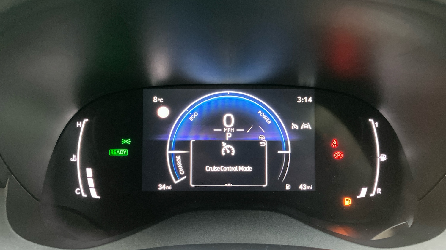 Used Toyota Yaris Cross 2025 for sale - 76694174: Photo 35