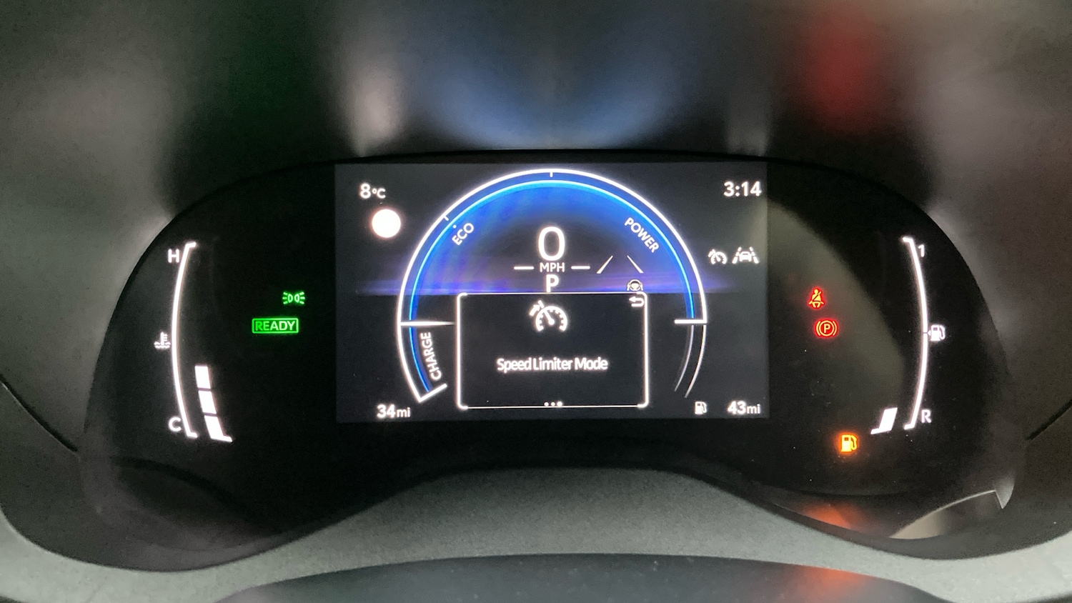 Used Toyota Yaris Cross 2025 for sale - 76694174: Photo 36