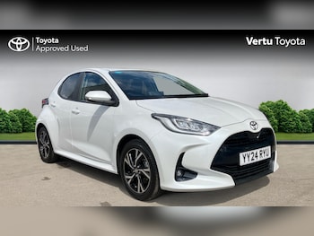 Used Toyota Yaris 2024 for sale - 79335319: Photo
