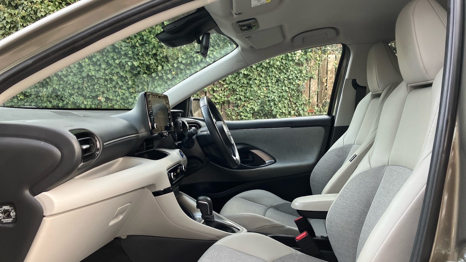 Used Toyota Yaris 2022 for sale - 77521924: Photo 10