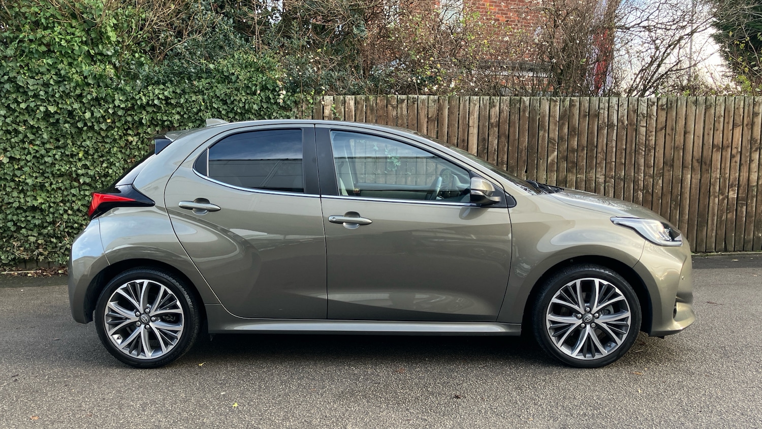 Used Toyota Yaris 2022 for sale - 77521924: Photo 16