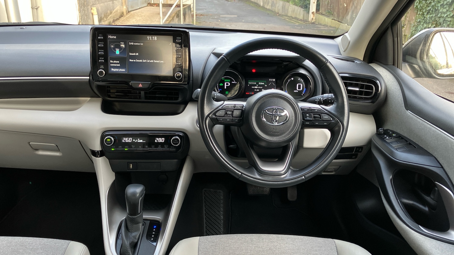 Used Toyota Yaris 2022 for sale - 77521924: Photo 6