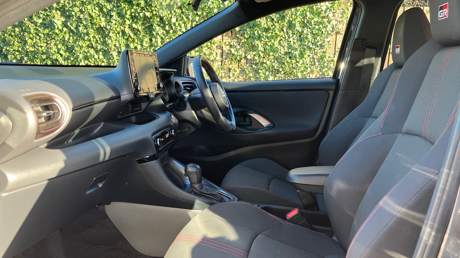 Used Toyota Yaris 2024 for sale - 77079442: Photo 10