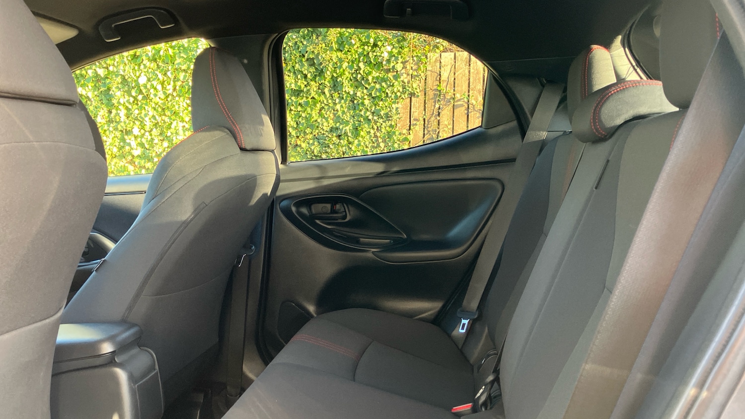 Used Toyota Yaris 2024 for sale - 77079442: Photo 13