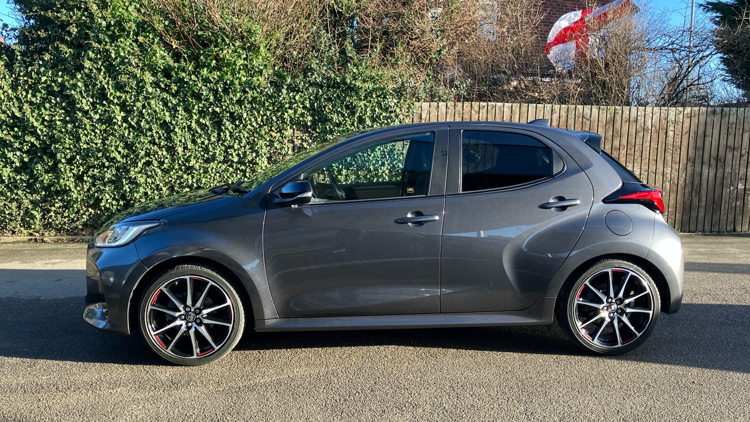 Used Toyota Yaris 2024 for sale - 77079442: Photo 17