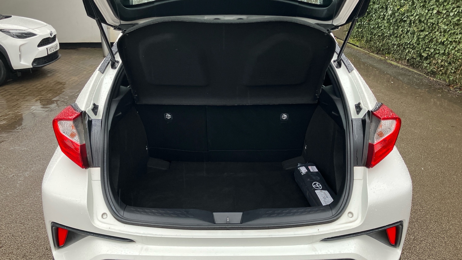 Used Toyota C-HR 2019 for sale - 77578651: Photo 14