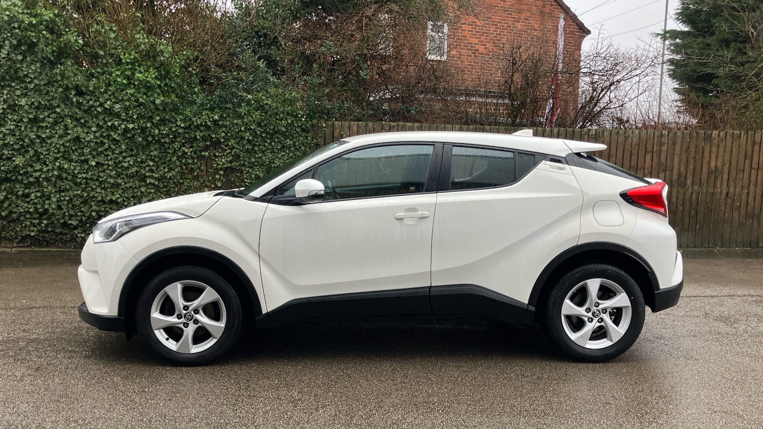 Used Toyota C-HR 2019 for sale - 77578651: Photo 17