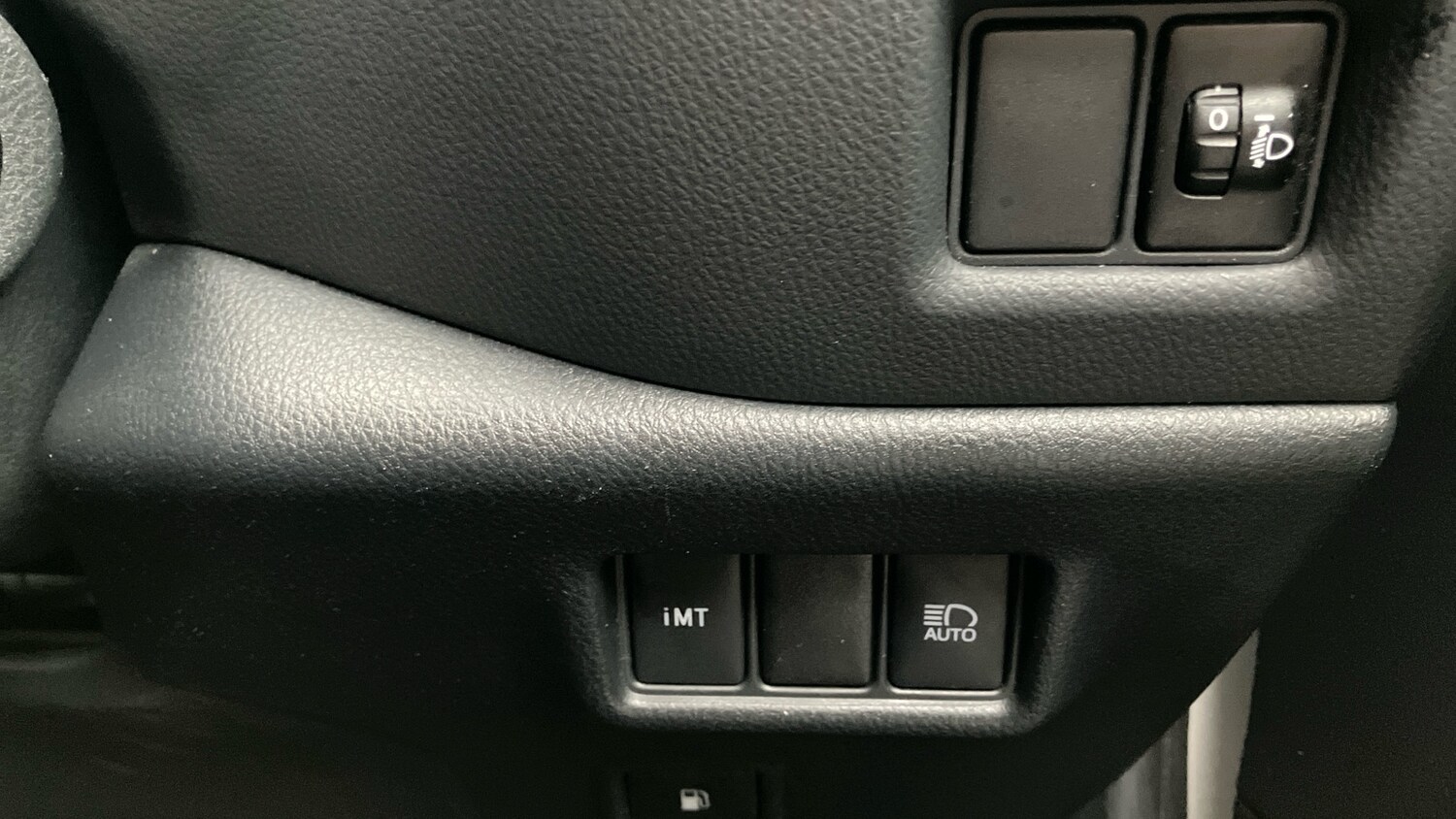 Used Toyota C-HR 2019 for sale - 77578651: Photo 31