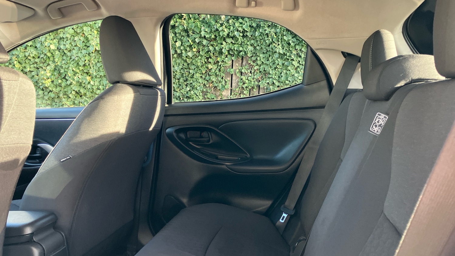 Used Toyota Yaris 2022 for sale - 76710010: Photo 13