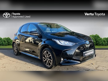 Used Toyota Yaris 2022 for sale - 76710010: Photo