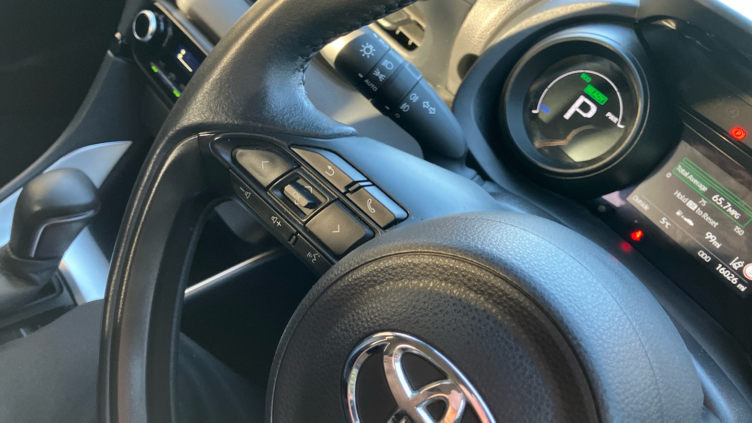 Used Toyota Yaris 2022 for sale - 76710010: Photo 31